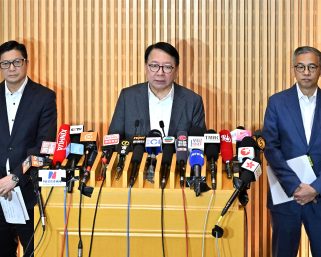 廉署懷疑有人將符合阻燃標準棚網  混入宏福苑不合格棚網中圖魚目混珠