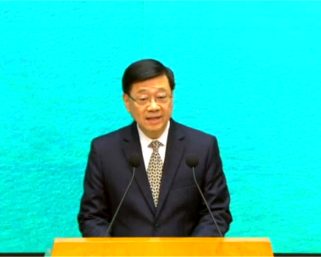 政府爭取在本季發表諮詢文件  就五年規劃多個範疇諮詢公眾